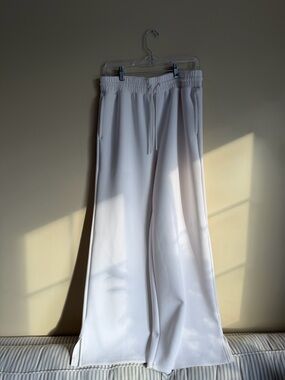 Women’s White Wide-Leg Drawstring Pants